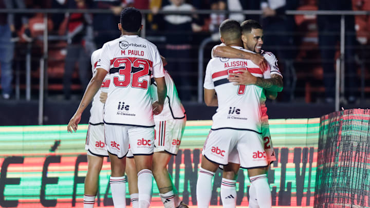 Dorival Júnior estreou com vitória do São Paulo