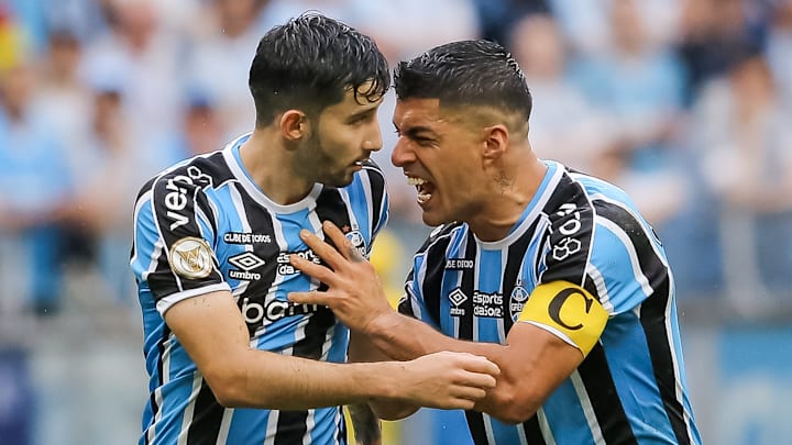 Villasanti volta, e Suárez é esperança de gols