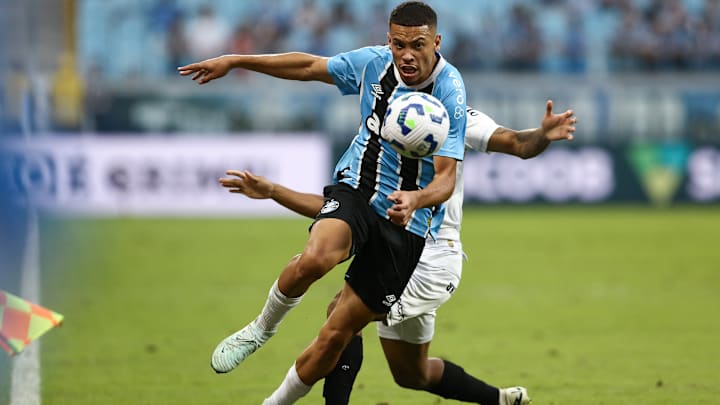 Alianza Lima x Grêmio se enfrentam pela Sul-Americana Alianza Lima x Grêmio se enfrentam pela Sul-Americana