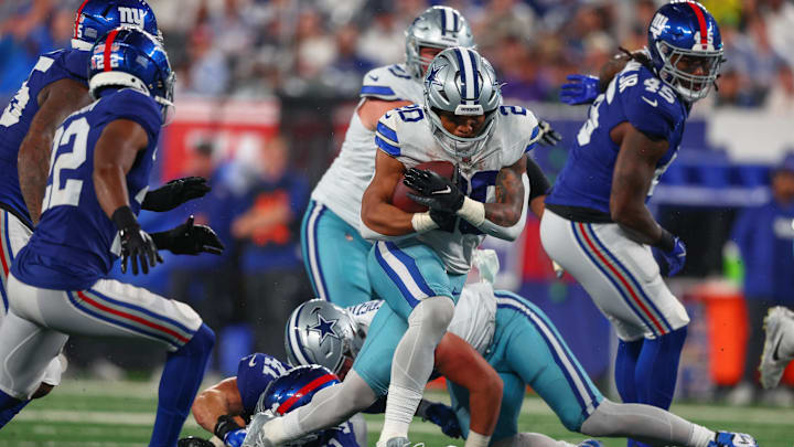 Sep 10, 2023; East Rutherford, New Jersey, USA; Dallas Cowboys running back Tony Pollard (20) runs Sep 10, 2023; East Rutherford, New Jersey, USA; Dallas Cowboys running back Tony Pollard (20) runs