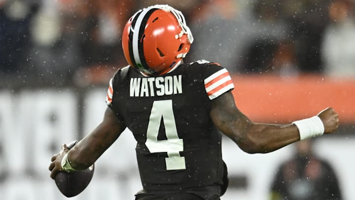 Dec 17, 2022; Cleveland, Ohio, USA; Cleveland Browns quarterback Deshaun Watson (4) celebrates after