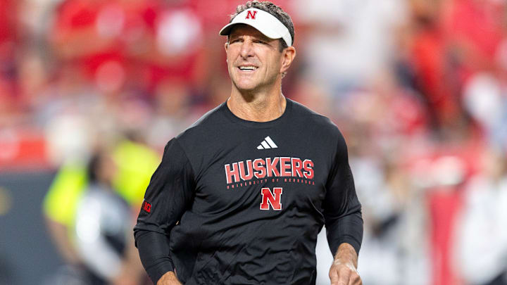 Mike Ekeler takes the field prior to kickoff at Arrowhead Stadium. 