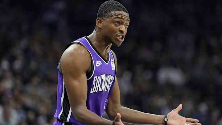 Los Angeles Lakers v Sacramento Kings
