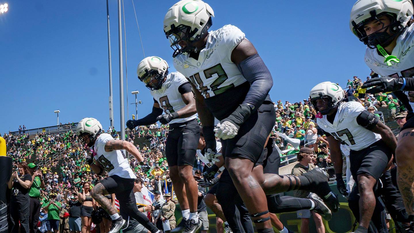 Oregon fans will love where Autzen Stadium landed in EA College Football 27 Rankings