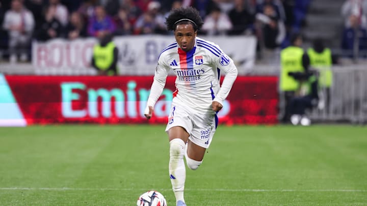 L'OL a fixé la barre à 60 millions d'euros pour son attaquant prometteur. 