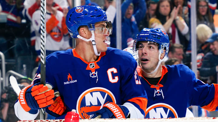 Montreal Canadiens v New York Islanders