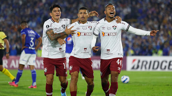 David Braz e Germán Cano marcaram na Colômbia David Braz e Germán Cano marcaram na Colômbia