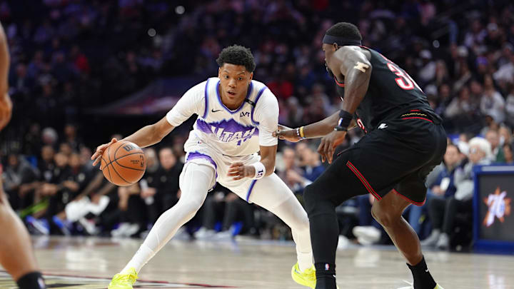 Mar 4, 2026; Philadelphia, Pennsylvania, USA; Utah Jazz guard Ace Bailey (19) controls the ball against Philadelphia 76ers center Adem Bona (30) in the third quarter at Xfinity Mobile Arena. Mandatory Credit: Kyle Ross-Imagn Images Mar 4, 2026; Philadelphia, Pennsylvania, USA; Utah Jazz guard Ace Bailey (19) controls the ball against Philadelphia 76ers center Adem Bona (30) in the third quarter at Xfinity Mobile Arena. Mandatory Credit: Kyle Ross-Imagn Images