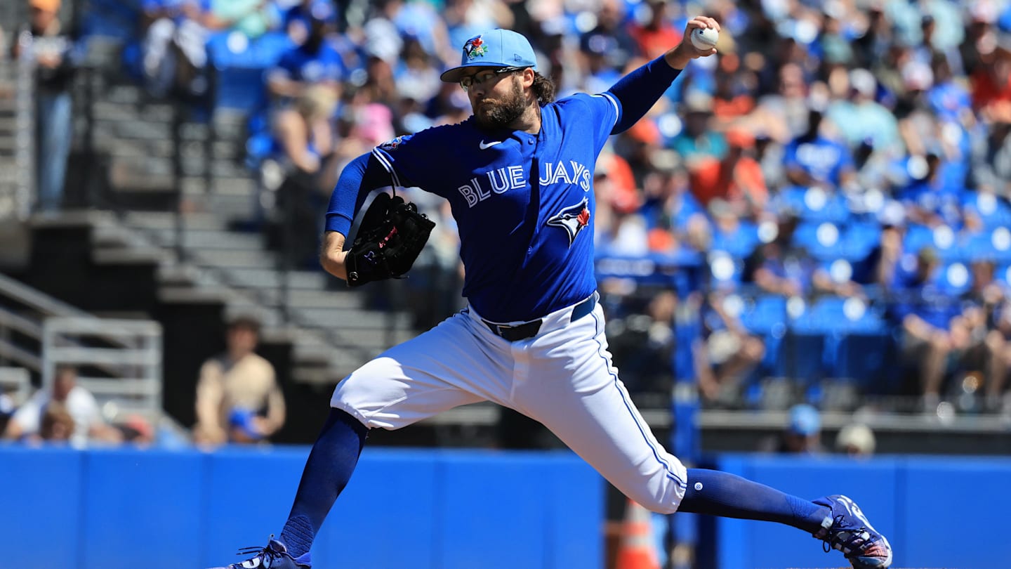 Blue Jays tenure extremely short for two relievers who had uninspiring outings
