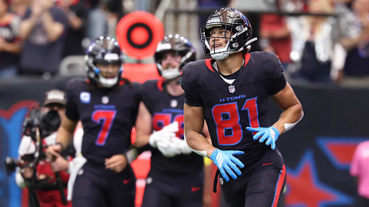 Jan 4, 2026; Houston, Texas, USA; Houston Texans wide receiver Jayden Higgins (81) runs off the field after making a touchdo Jan 4, 2026; Houston, Texas, USA; Houston Texans wide receiver Jayden Higgins (81) runs off the field after making a touchdo