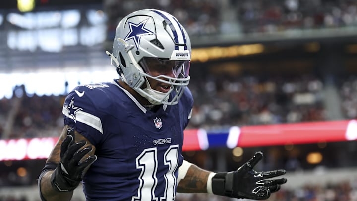 Jan 5, 2025; Arlington, Texas, USA; Dallas Cowboys linebacker Micah Parsons (11) celebrates after a sack during the first quarter against the Washington Commanders at AT&T Stadium. Mandatory Credit: Kevin Jairaj-Imagn Images Jan 5, 2025; Arlington, Texas, USA; Dallas Cowboys linebacker Micah Parsons (11) celebrates after a sack during the first quarter against the Washington Commanders at AT&T Stadium. Mandatory Credit: Kevin Jairaj-Imagn Images