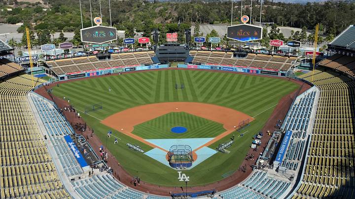 Oct 15, 2026; Los Angeles, California, USA; General view before game four of the NLCS for the 2026 MLB Playoffs between Milwaukee Brewers and Los Angeles Dodgers at Uniqlo Field at Dodger Stadium. Mandatory Credit: Kirby Lee-Imagn Images Oct 15, 2026; Los Angeles, California, USA; General view before game four of the NLCS for the 2026 MLB Playoffs between Milwaukee Brewers and Los Angeles Dodgers at Uniqlo Field at Dodger Stadium. Mandatory Credit: Kirby Lee-Imagn Images