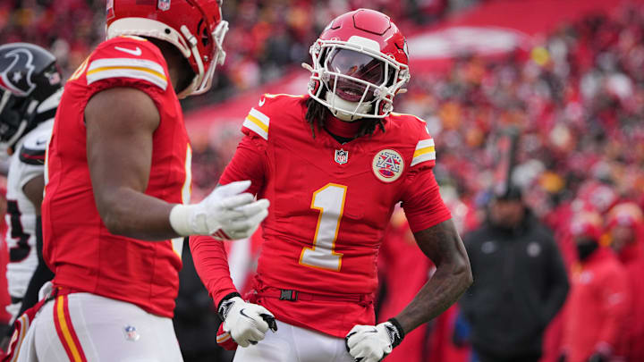 Jan 18, 2025; Kansas City, Missouri, USA; Kansas City Chiefs wide receiver Xavier Worthy (1) reacts after a pass reception against the Houston Texans during the first quarter of a 2025 AFC divisional round game at GEHA Field at Arrowhead Stadium. Mandatory Credit: Denny Medley-Imagn Images Jan 18, 2025; Kansas City, Missouri, USA; Kansas City Chiefs wide receiver Xavier Worthy (1) reacts after a pass reception against the Houston Texans during the first quarter of a 2025 AFC divisional round game at GEHA Field at Arrowhead Stadium. Mandatory Credit: Denny Medley-Imagn Images