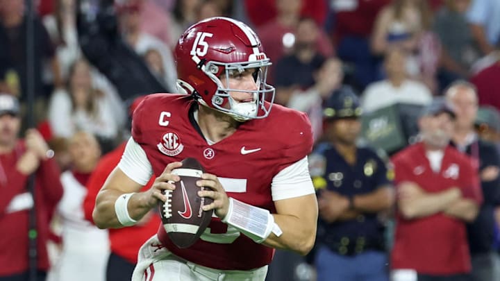 Alabama quarterback Ty Simpson