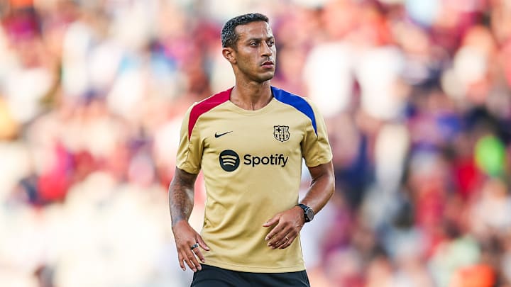 Thiago leaves Barcelona