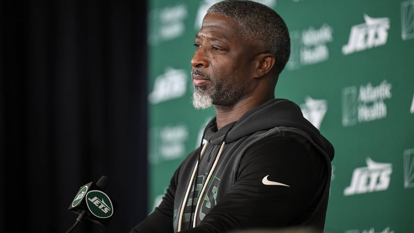 Jets Miss Out on Perfect Opportunity to Bolster OL Depth Before Preseason