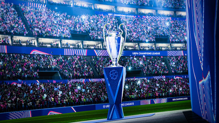 PSV Eindhoven v FC Bayern München - UEFA Champions League 2025/26 League Phase MD8