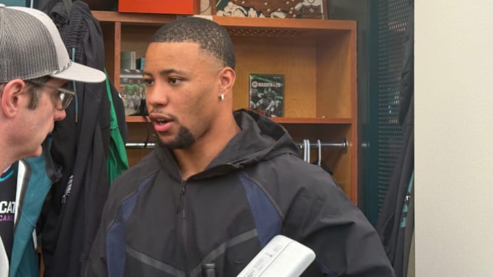 Saquon Barkley cleaned out his locker after the Eagles' season ended in the first round of the playoffs.