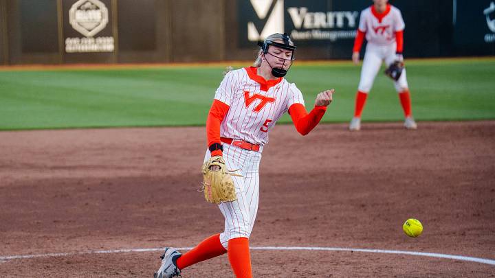 Emma Mazzarone fires her pitch from the circle.