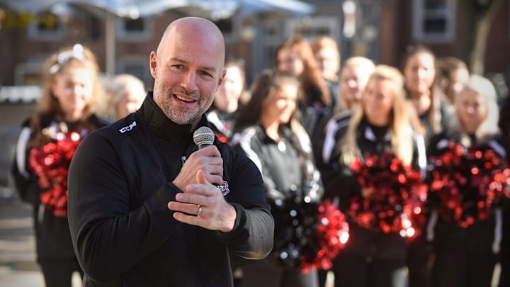 St. Cloud State men's hockey coach Brett Larson speaks during homecoming kick-off activities Wednesday, Oct. 17, at St. Cloud State University's Atwood Memorial Center Mall. 

Scsu Homecoming 5