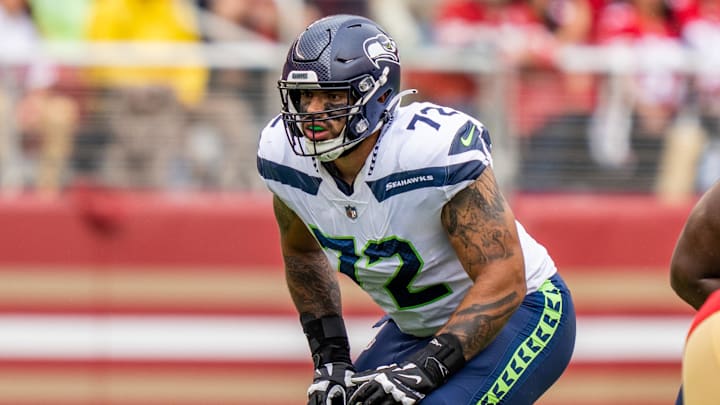 September 18, 2022; Santa Clara, California, USA; Seattle Seahawks offensive tackle Abraham Lucas (72) during the second quarter against the San Francisco 49ers at Levi's Stadium. Mandatory Credit: Kyle Terada-Imagn Images