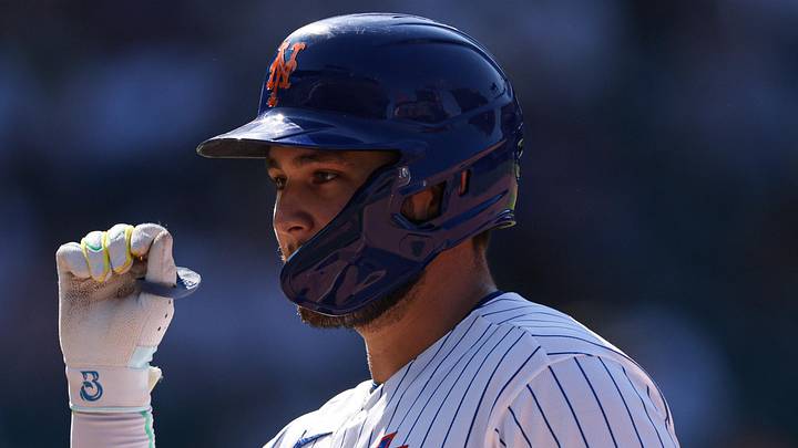 May 17, 2026; New York City, New York, USA; New York Mets third baseman Bo Bichette (19) reacts after a single during the ninth inning against the New York Yankees at Citi Field. Mandatory Credit: Vincent Carchietta-Imagn Images