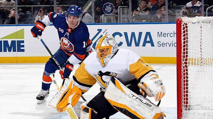 Pittsburgh Penguins v New York Islanders