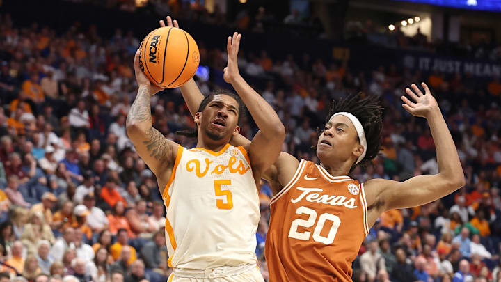 Texas v Tennessee