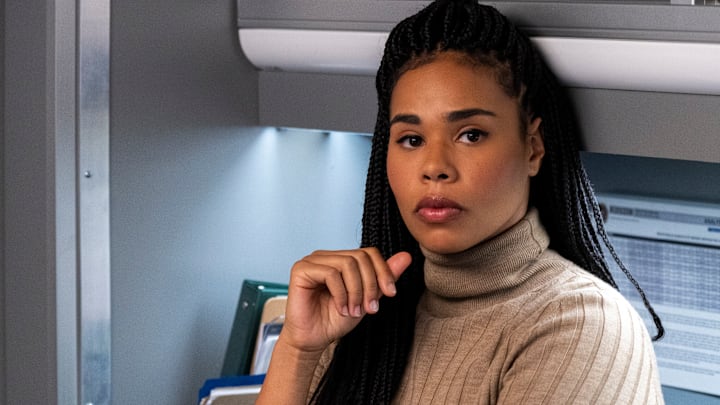 “False Flag” – The team is thrown for a loop when they discover that the abductor of a disgraced state police detective is connected to someone from a recent case, on the CBS Original series FBI: MOST WANTED, Tuesday, Jan. 10 (10:00-11:00 PM, ET/PT) on the CBS Television Network, and available to stream live and on demand on Paramount+. Pictured: Roxy Sternberg as Special Agent Sheryll Barnes. Photo: Mark Schäfer/CBS ©2022 CBS Broadcasting, Inc. All Rights Reserved.