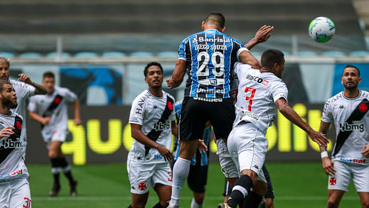 Vasco e Grêmio estão separados por apenas quatro pontos na Série B. Times se enfrentam nesta quinta-feira, 2, em São Januário.