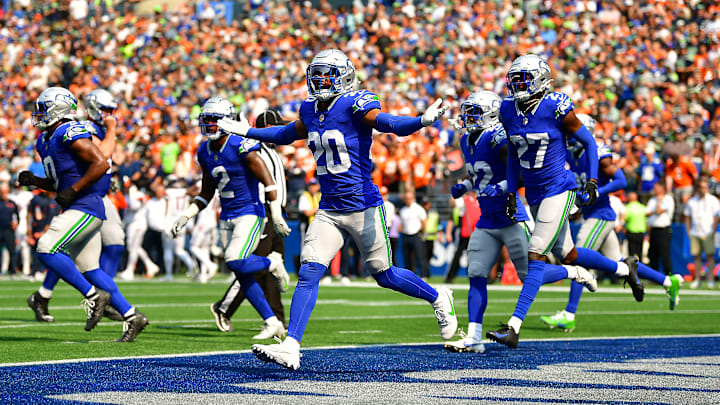Denver Broncos v Seattle Seahawks
