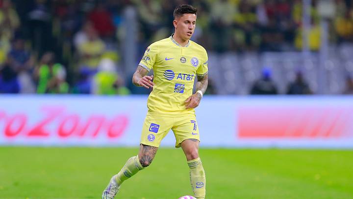 America v Toluca - Playoffs Torneo Apertura 2022 Liga MX America v Toluca - Playoffs Torneo Apertura 2022 Liga MX