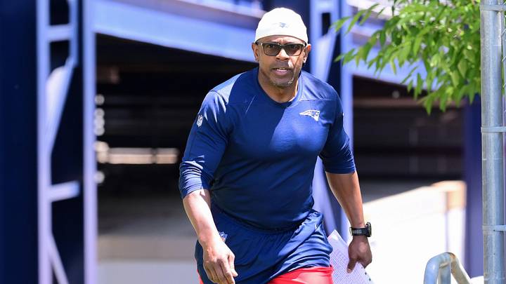 Jun 10, 2024; Foxborough, MA, USA; New England Patriots skills development and kick/punt returners coach Troy Brown walks to the practice fields for minicamp at Gillette Stadium. Mandatory Credit: Eric Canha-Imagn Images Jun 10, 2024; Foxborough, MA, USA; New England Patriots skills development and kick/punt returners coach Troy Brown walks to the practice fields for minicamp at Gillette Stadium. Mandatory Credit: Eric Canha-Imagn Images