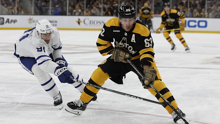 Jan 14, 2023; Boston, Massachusetts, USA; Toronto Maple Leafs center John Tavares (91) tries to slow