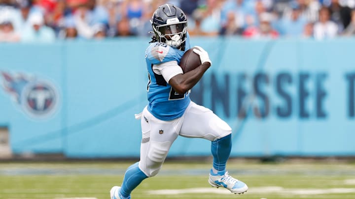 Indianapolis Colts v Tennessee Titans