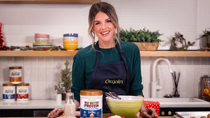 Ali Fedotowsky-Manno uses Orgain to create her Nut Butter Bites
