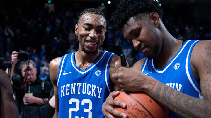 Former Kentucky Wildcats guard Jordan Burks (23) and Kentucky Wildcats guard Justin Edwards (1) 