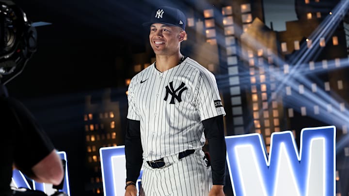 Giancarlo Stanton comenzará la temporada lesionado