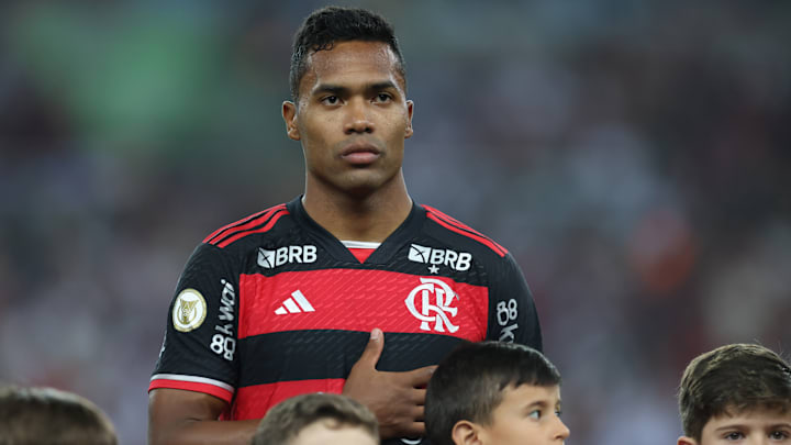 Alex Sandro trabalhou com Danilo em times dentro e fora do Brasil, além da Seleção.