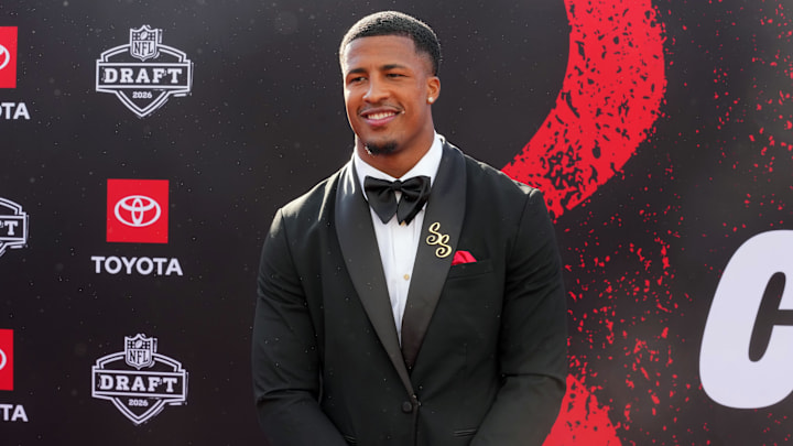 Apr 23, 2026; Pittsburgh, PA, USA; Ohio State Buckeyes linebacker Sonny Styles poses on the red carpet before the 2026 NFL Draft at Point State Park. Mandatory Credit: Kirby Lee-Imagn Images