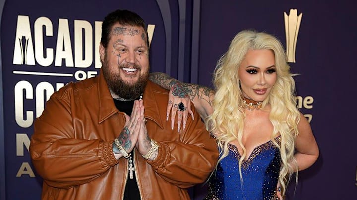 Jelly Roll and Bunnie Xo at 2024 Academy of Country Music Awards in Frisco, Texas on May 16, 2024 Jelly Roll and Bunnie Xo at 2024 Academy of Country Music Awards in Frisco, Texas on May 16, 2024