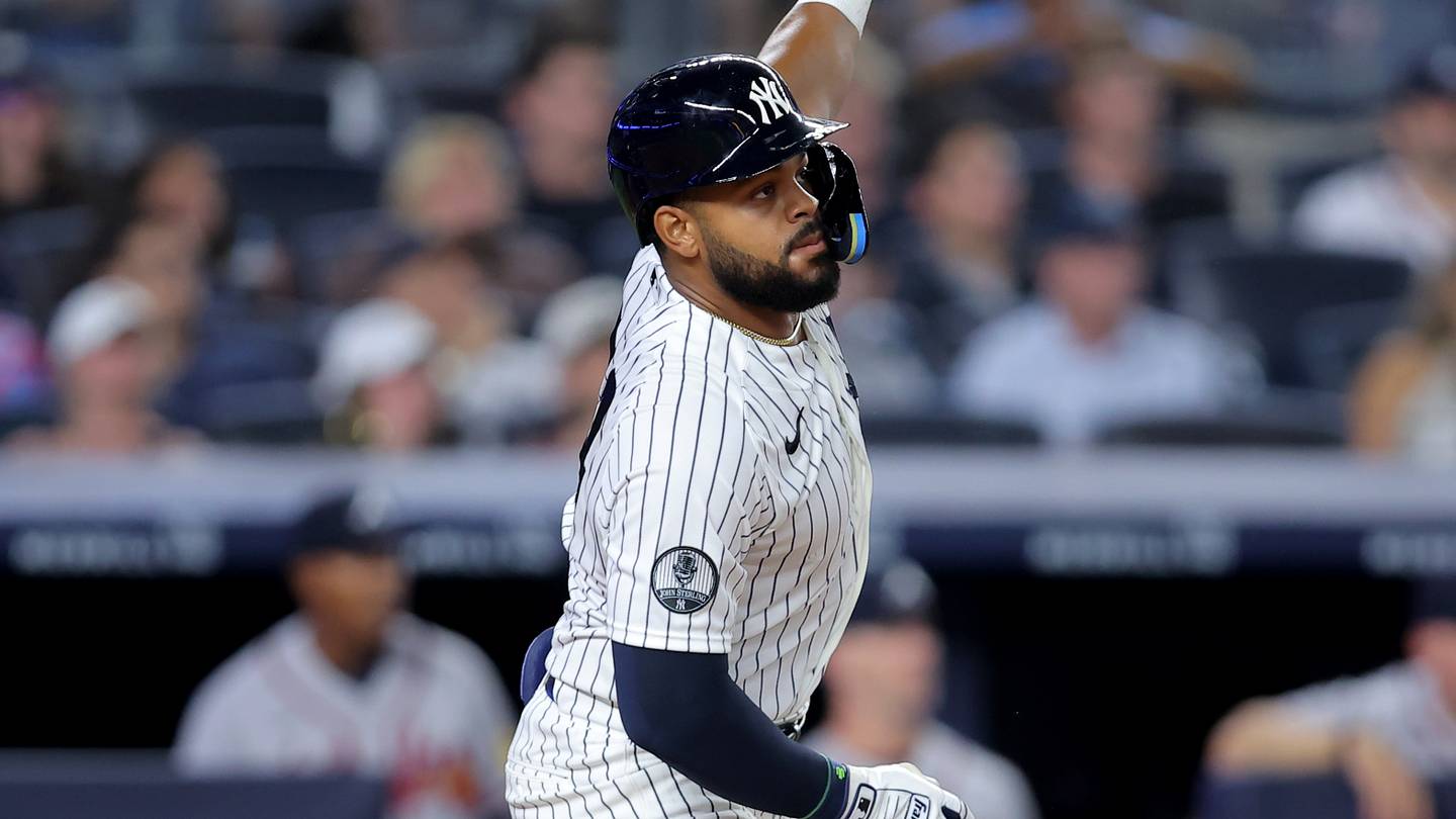 Yankees showing no urgency with Red Sox series after confounding lineup reveal