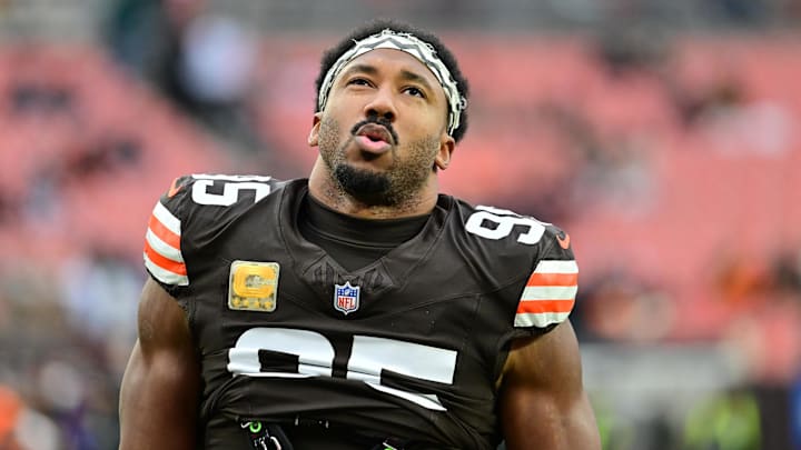 Cleveland Browns defensive end Myles Garrett Cleveland Browns defensive end Myles Garrett