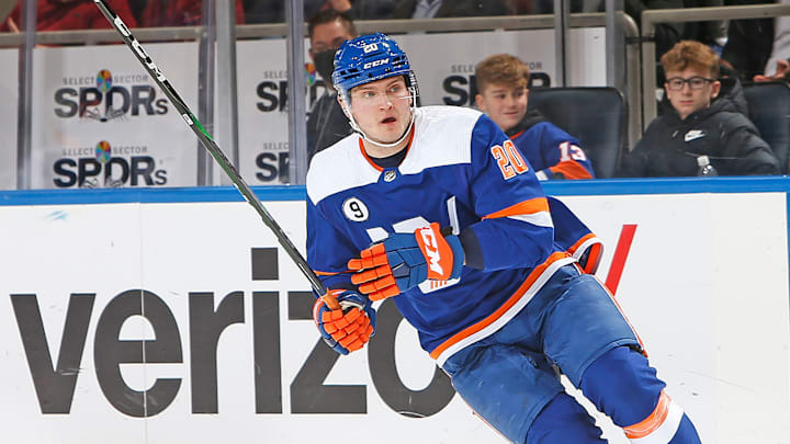 Toronto Maple Leafs v New York Islanders