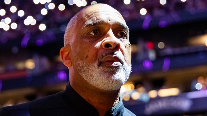 Feb 25, 2024; Phoenix, Arizona, USA; Los Angeles Lakers assistant coach Phil Handy against the Phoenix Suns at Footprint Center. Mandatory Credit: Mark J. Rebilas-USA TODAY Sports Feb 25, 2024; Phoenix, Arizona, USA; Los Angeles Lakers assistant coach Phil Handy against the Phoenix Suns at Footprint Center. Mandatory Credit: Mark J. Rebilas-USA TODAY Sports