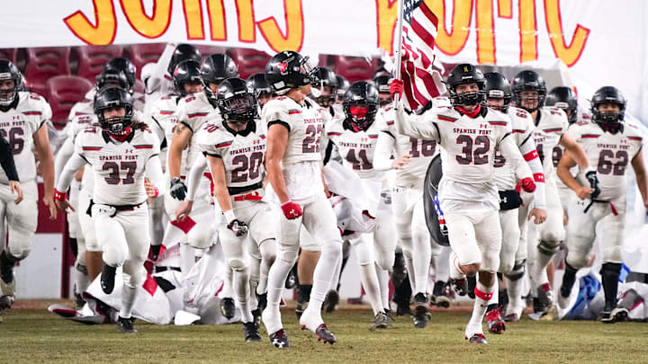 Spanish Fort players take the field at the start of the game. Spanish Fort and Pinson Valley squared off at the AHSAA Class 6A state championship game on Dec. 4, 2020 at Bryant-Denny Stadium. [Photo/Hannah Saad}