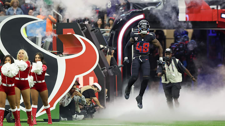Dec 25, 2024; Houston, Texas, USA; Houston Texans linebacker Christian Harris (48) is introduced before playing against the Baltimore Ravens in the first quarter at NRG Stadium. Mandatory Credit: Thomas Shea-Imagn Images Dec 25, 2024; Houston, Texas, USA; Houston Texans linebacker Christian Harris (48) is introduced before playing against the Baltimore Ravens in the first quarter at NRG Stadium. Mandatory Credit: Thomas Shea-Imagn Images