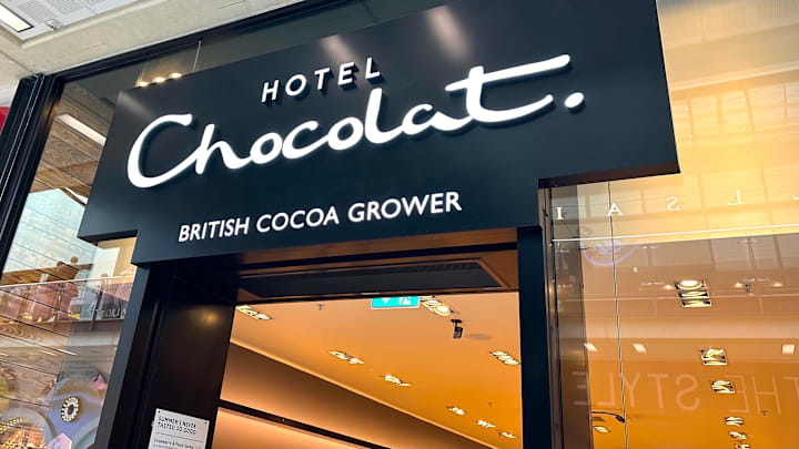 Hotel Chocolat External Shop Signage