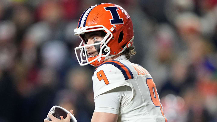 Nov 22, 2025; Madison, Wisconsin, USA; Illinois Fighting Illini quarterback Luke Altmyer (9) throws during the second half against the Wisconsin Badgers at Camp Randall Stadium. Mandatory Credit: Kayla Wolf-Imagn Images Nov 22, 2025; Madison, Wisconsin, USA; Illinois Fighting Illini quarterback Luke Altmyer (9) throws during the second half against the Wisconsin Badgers at Camp Randall Stadium. Mandatory Credit: Kayla Wolf-Imagn Images