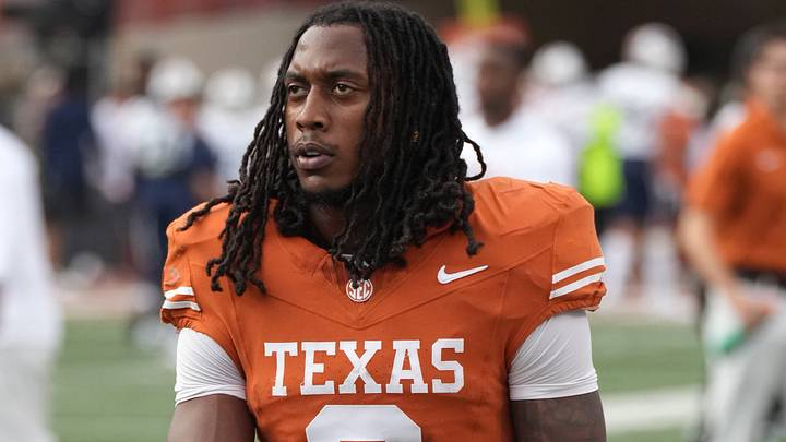 Sep 19, 2026; Austin, Texas, USA; Texas Longhorns running back Hollywood Smothers (2) warms up before a game against the UTSA Roadrunners at Darrell K Royal-Texas Memorial Stadium. Mandatory Credit: Scott Wachter-Imagn Images Sep 19, 2026; Austin, Texas, USA; Texas Longhorns running back Hollywood Smothers (2) warms up before a game against the UTSA Roadrunners at Darrell K Royal-Texas Memorial Stadium. Mandatory Credit: Scott Wachter-Imagn Images